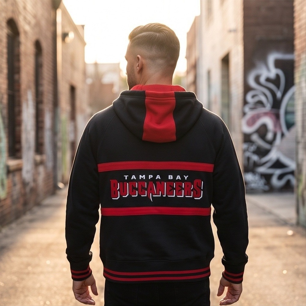 NFL Tampa Bay Buccaneers L Quarter Zip Hoodie Black Red Mens QHLB571FTB NWT